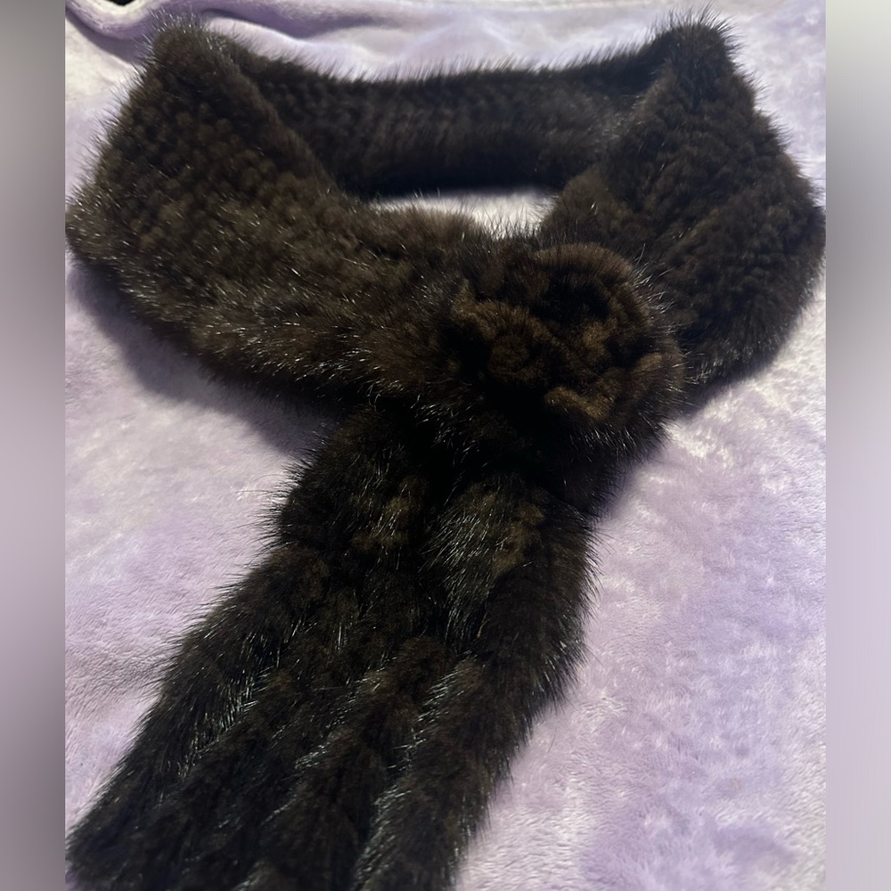 Beautiful, fur scarf with flower accent! Never worn.